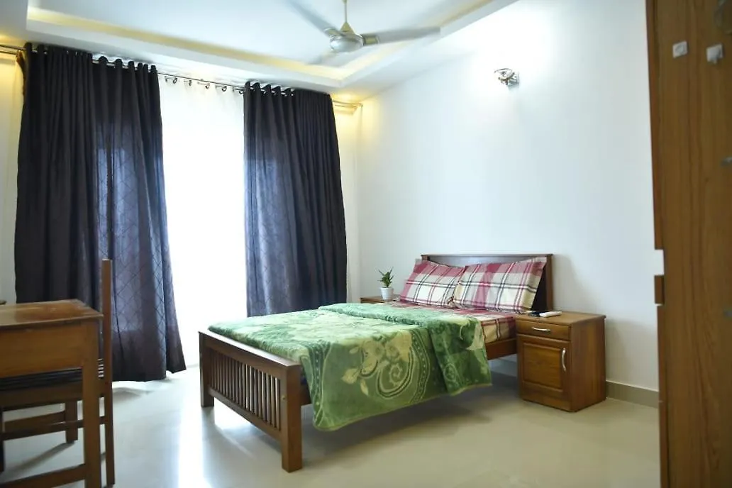 Aquavista Lake View Apartment تريفِندرم 0*,